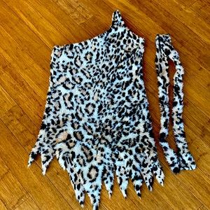 Jungle Jane/ Cave Women Costume Dress up Halloween 🎃